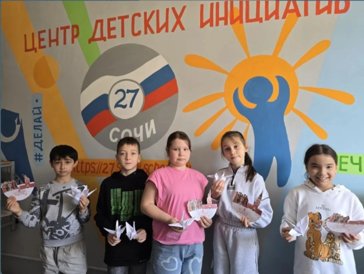 Каникулы в творческом ритме! Наши каникулы проходят не просто весело, а по-настоящему творчески!.